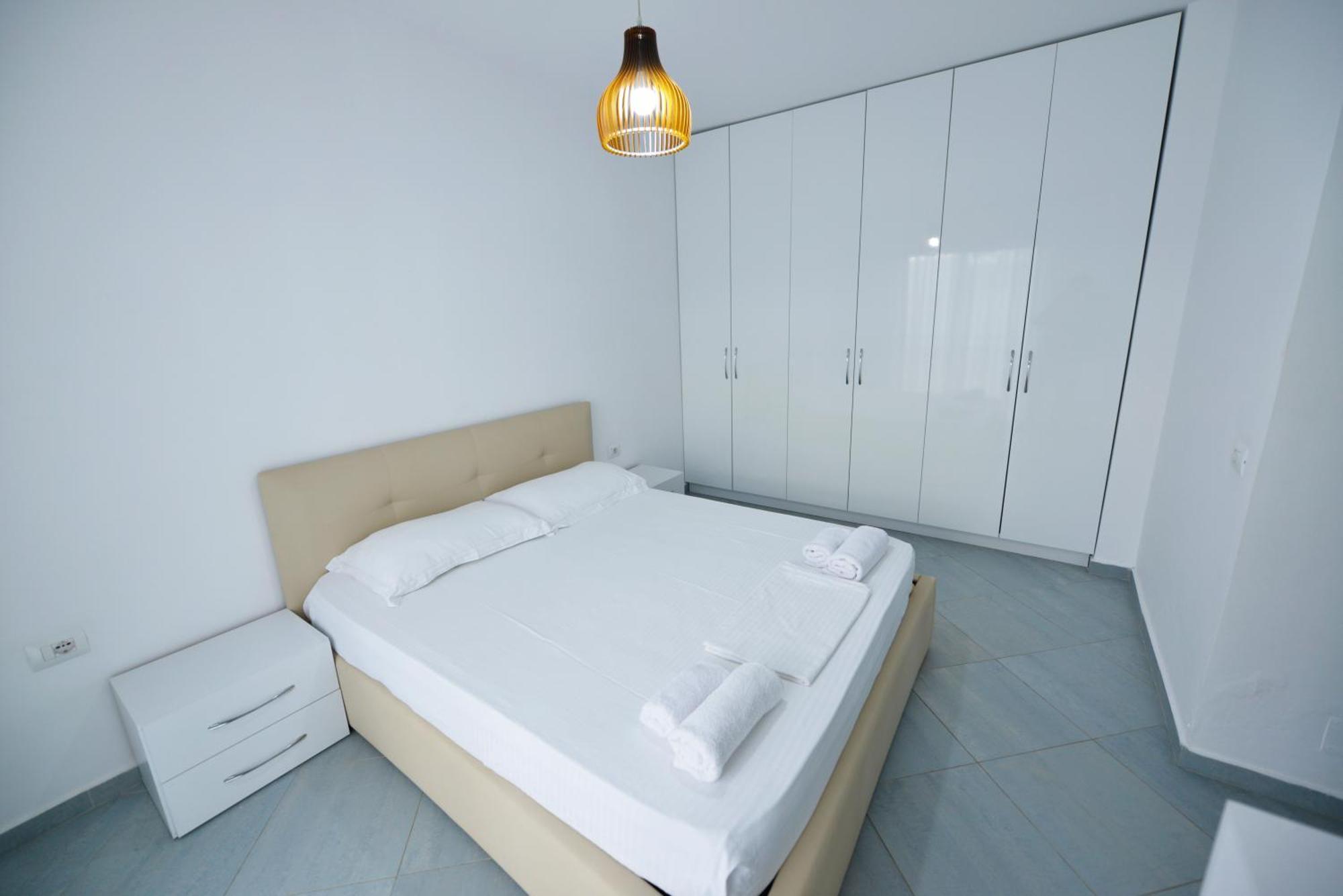 Apt Sarande Exterior photo