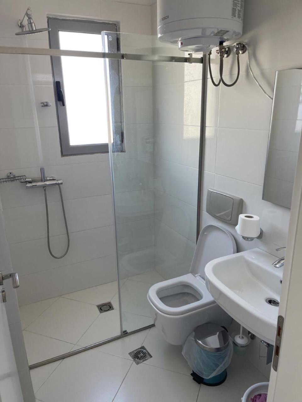 Apt Sarande Exterior photo