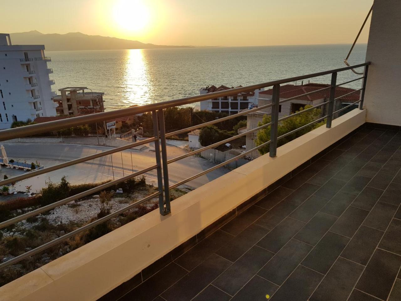 Aparthotel Miramare Sarande Exterior photo